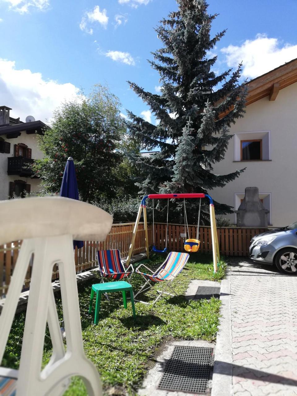 Garni Delia Hotel Ливиньо Екстериор снимка